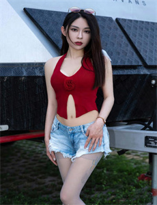 《人妻夜夜爽爽88888视频》